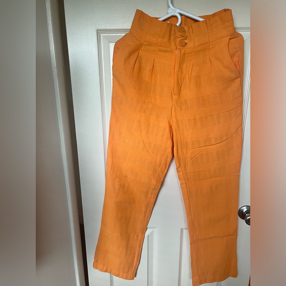 Orange social pants . High waist.